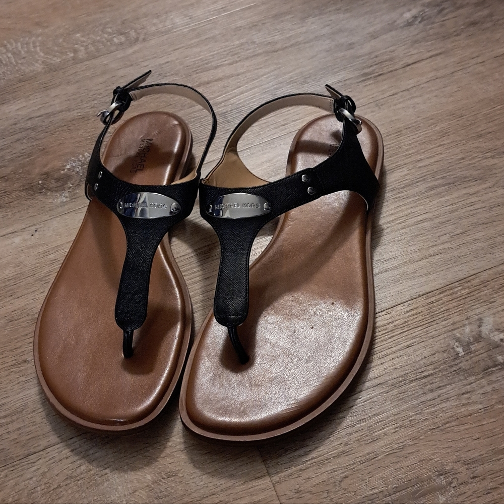 Michael Kors Black T-Strap Sandals with Brown/Tan Footbed Women's Size 8.5